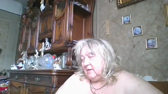 Lala-Love56 online show from 3, 6, 2026