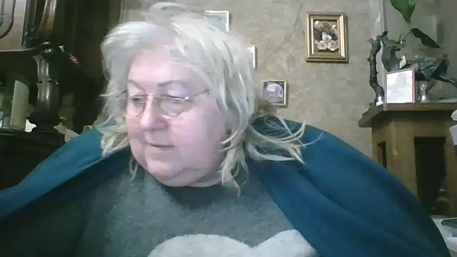 Snapshot of Lala-Love56 chatting on 10, 11, 2025 Lala-Love56 online show from 10, 11, 2025