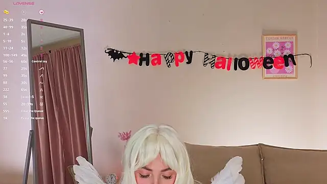 OliviaKis  online show from 26, 10, 2025