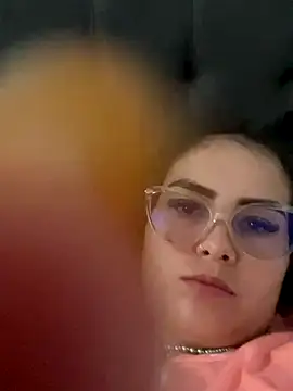 Snapshot of amberbakee chatting on 2, 11, 2025 amberbakee online show from 2, 11, 2025