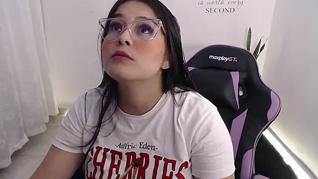 Snapshot of amberbakee chatting on 24, 6, 2026 amberbakee online show from 24, 6, 2026