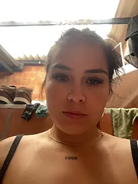 Snapshot of amberbakee chatting on 28, 10, 2025 amberbakee online show from 28, 10, 2025