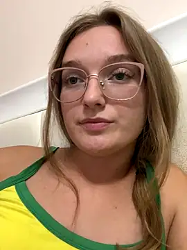 Bellatrisssaa online show from 22, 9, 2025