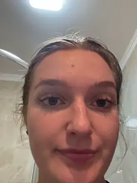 Bellatrisssaa online show from 15, 9, 2025