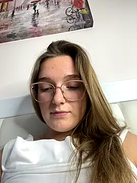 Bellatrisssaa online show from 12, 11, 2025