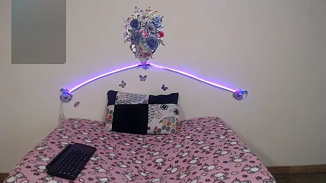 Valeryxs online show from 25, 10, 2025