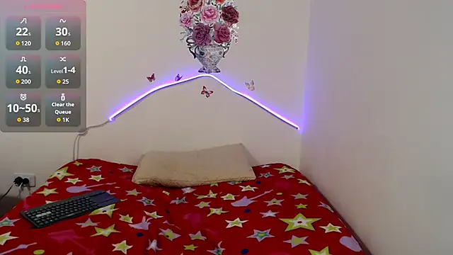 Valeryxs online show from 4, 10, 2025