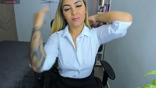 NicolPorto online show from 5, 10, 2025