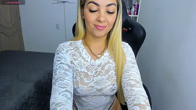 NicolPorto online show from 3, 10, 2025