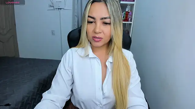 NicolPorto online show from 16, 9, 2025