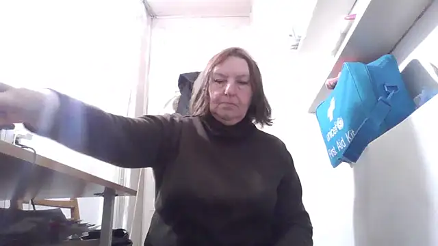 AnnaLive570 online show from 8, 4, 2026