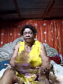 BUSTY QUEEEN online show from 10, 10, 2025