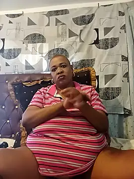 BUSTY QUEEEN online show from 12, 9, 2025