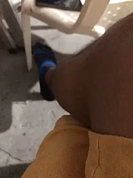 elpeluchenegroxxx3 online show from 24, 2, 2026