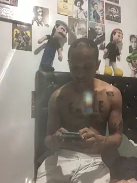 elpeluchenegroxxx3 online show from 31, 3, 2026