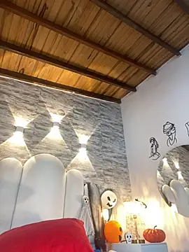 Snapshot of Kristy1_ chatting on 31, 10, 2025 Kristy1 online show from 31, 10, 2025