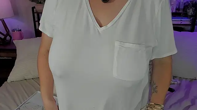 BigBoobsMcGee online show from 14, 9, 2025