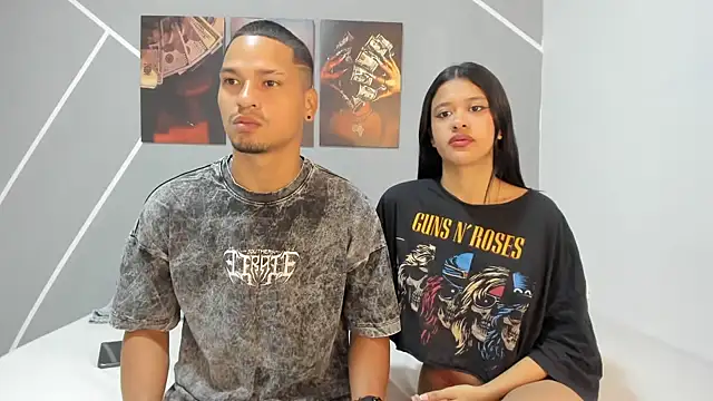 Sexy777Couple online show from 29, 3, 2026