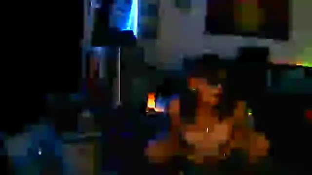 hellgirl1980 online show from 6, 11, 2025