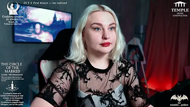 Wounded Goddess  online show from 15, 11, 2025