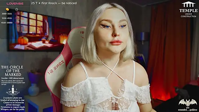 Wounded Goddess  online show from 9, 11, 2025