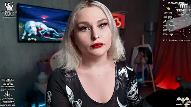 Wounded Goddess  online show from 25, 11, 2025