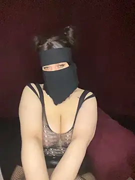 RooVaaN-Xx online show from 28, 9, 2025