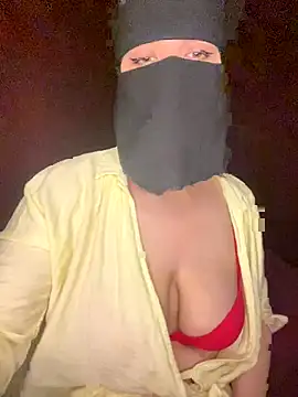 RooVaaN-Xx online show from 4, 10, 2025