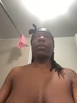 littyleesh1 online show from 4, 3, 2026