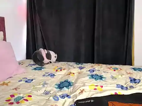 charlottekiss99 online show from 1, 4, 2026