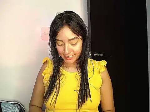 charlottekiss99 online show from 11, 5, 2026