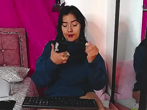 charlottekiss99 online show from 19, 9, 2025