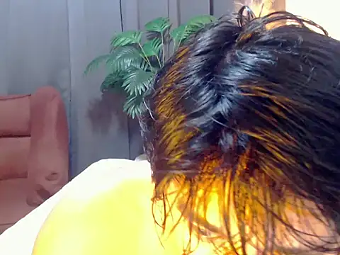 NautyBoyBrazeen 143 online show from 18, 5, 2026
