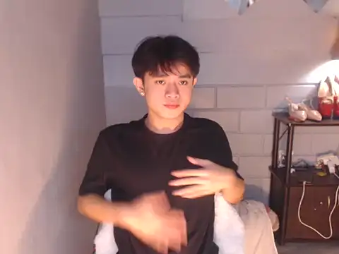 NautyBoyBrazeen 143 online show from 25, 3, 2026