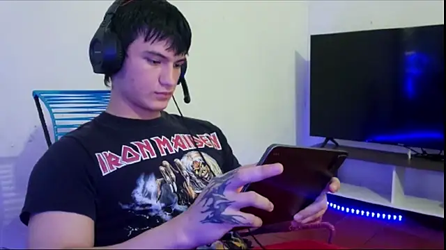 ErickWalton online show from 25, 11, 2025