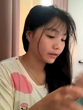 Emlyly-18 online show from 21, 9, 2025