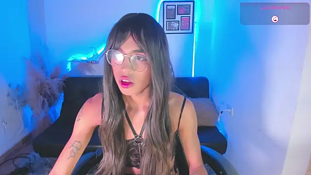 Nikkita Dragon online show from 23, 9, 2025