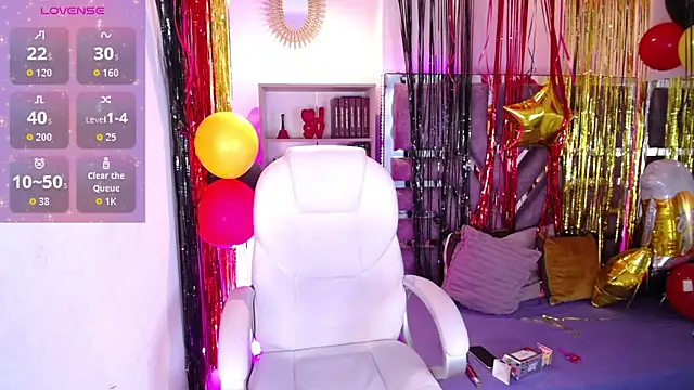 Eva Walker  online show from 25, 9, 2025