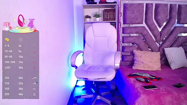 Eva Walker  online show from 9, 10, 2025