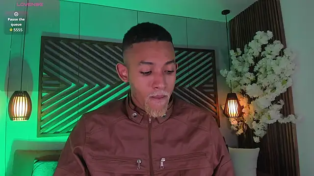 B Wild online show from 2, 11, 2025