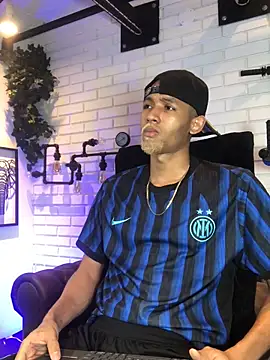 B Wild online show from 27, 9, 2025