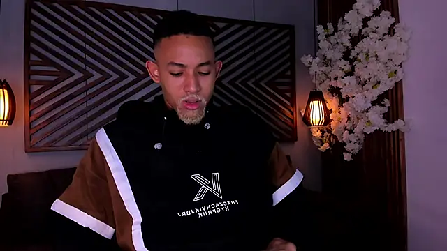 B Wild online show from 12, 11, 2025