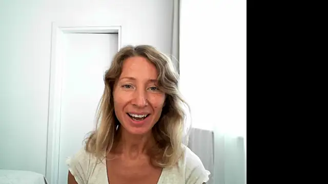 Snapshot of Paevoa chatting on 29, 9, 2025 Paevoa online show from 29, 9, 2025