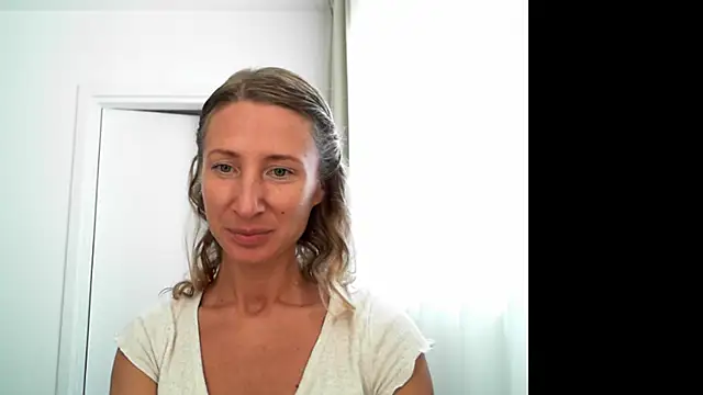 Snapshot of Paevoa chatting on 7, 10, 2025 Paevoa online show from 7, 10, 2025