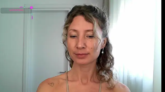 Snapshot of Paevoa chatting on 4, 2, 2026 Paevoa online show from 4, 2, 2026