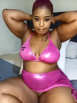 Snapshot of ThickAmy chatting on 20, 9, 2025 ThickAmy online show from 20, 9, 2025