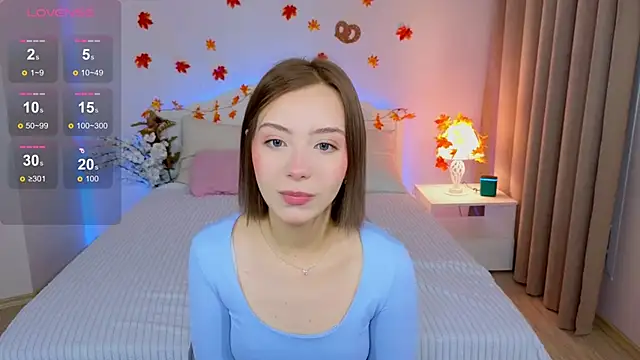 Snapshot of LumMina chatting on 26, 9, 2025 LumMina online show from 26, 9, 2025