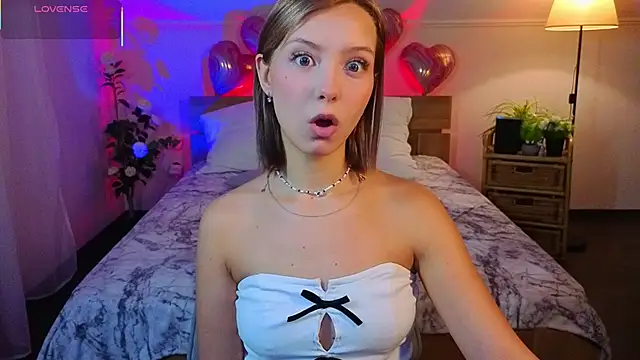 LumMina online show from 11, 2, 2026