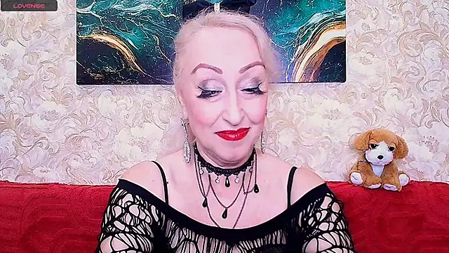  Sara  Smith  online show from 3, 6, 2026