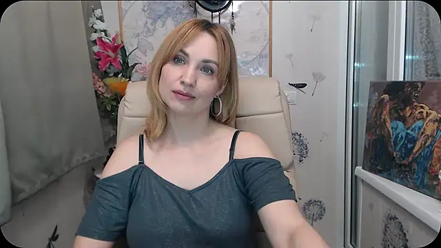 KatrinAlluring online show from 11, 4, 2026